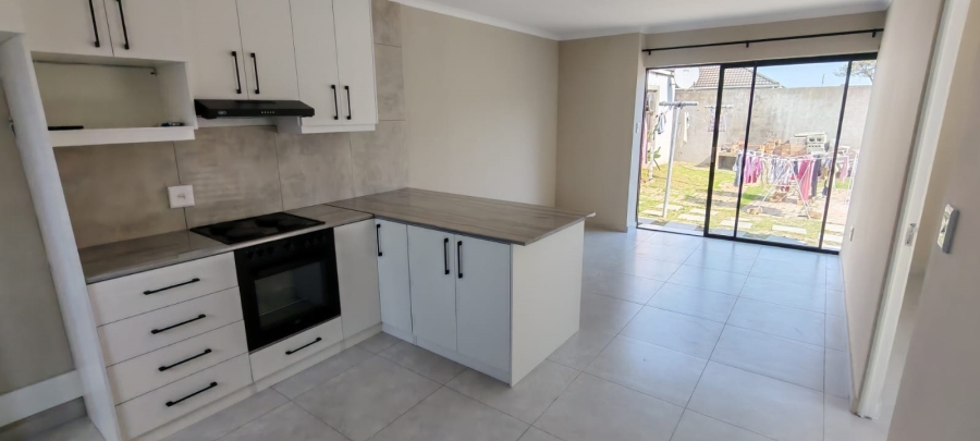 To Let 1 Bedroom Property for Rent in Forest Glade Western Cape
